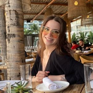 Meet your Posher, Alexa